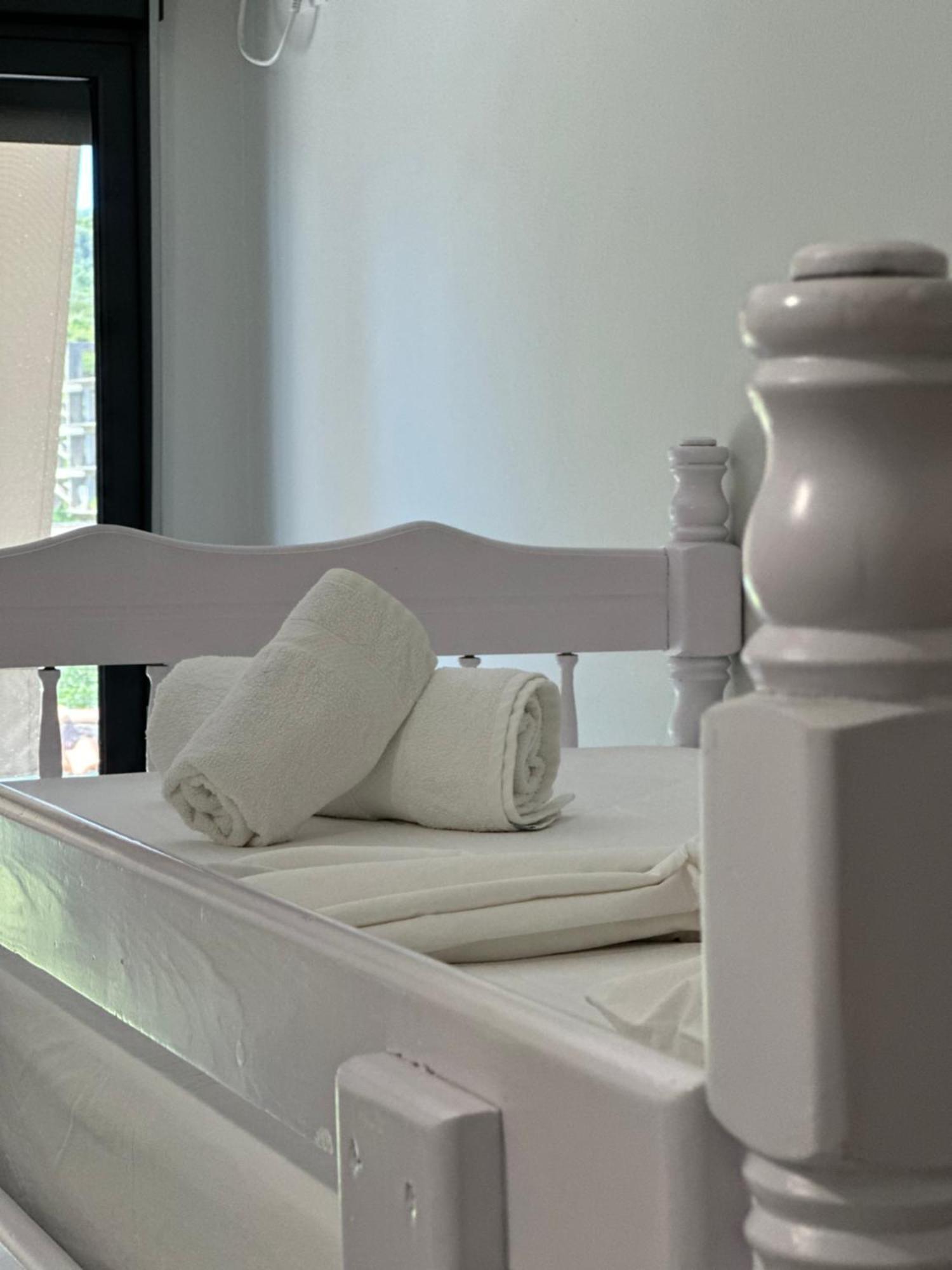 Bora Rooms Himarë Exteriér fotografie