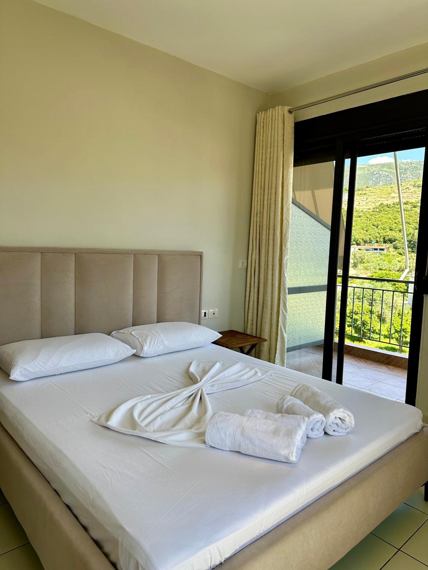 Bora Rooms Himarë Exteriér fotografie
