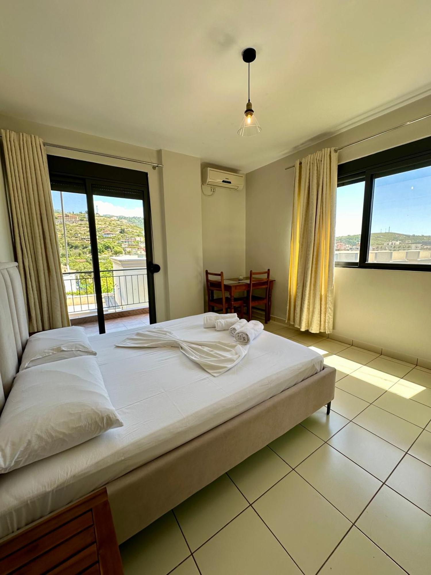 Bora Rooms Himarë Exteriér fotografie