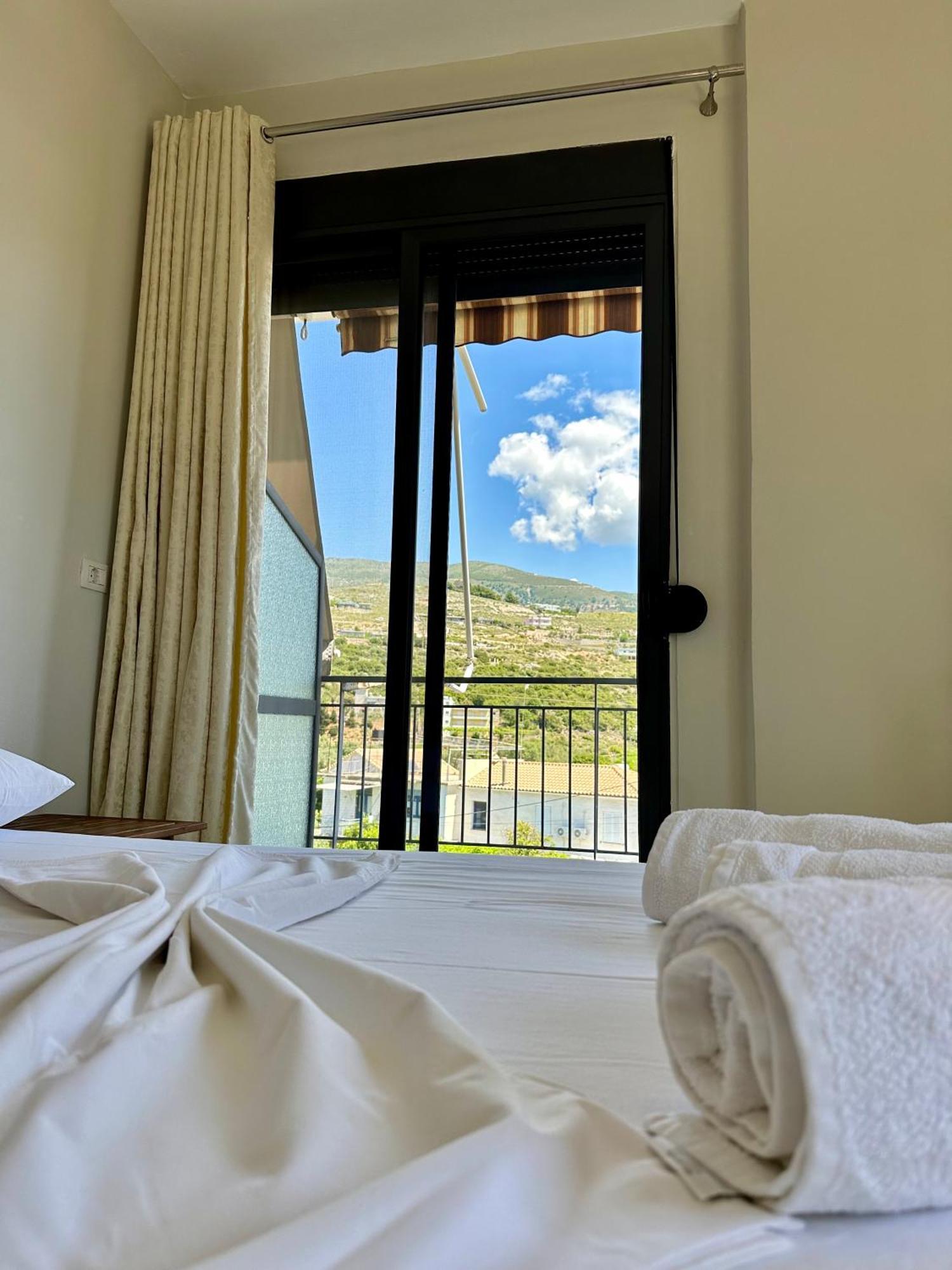 Bora Rooms Himarë Exteriér fotografie